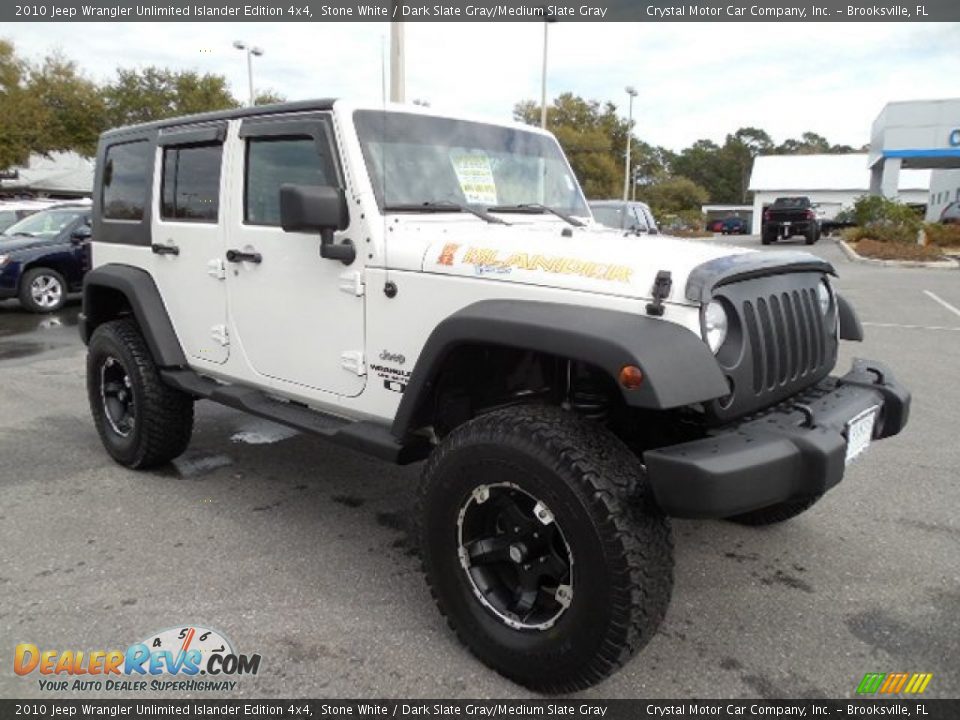 2010 Jeep Wrangler Unlimited Islander Edition 4x4 Stone White / Dark Slate Gray/Medium Slate Gray Photo #11