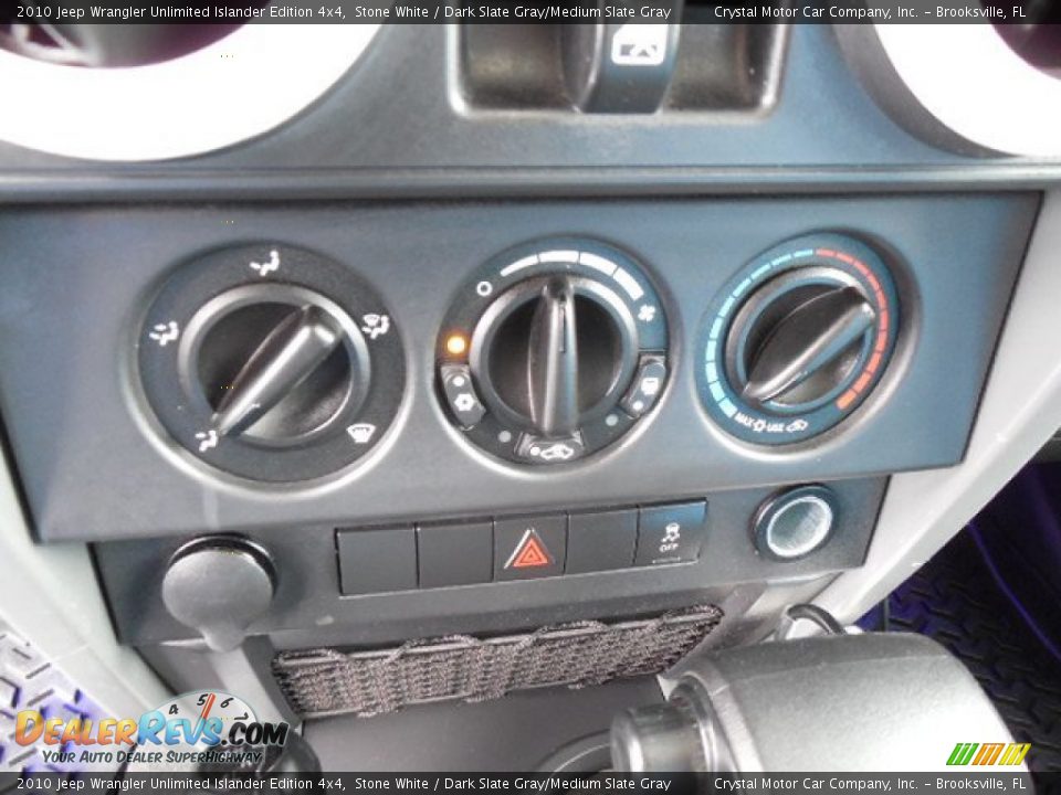 2010 Jeep Wrangler Unlimited Islander Edition 4x4 Stone White / Dark Slate Gray/Medium Slate Gray Photo #21