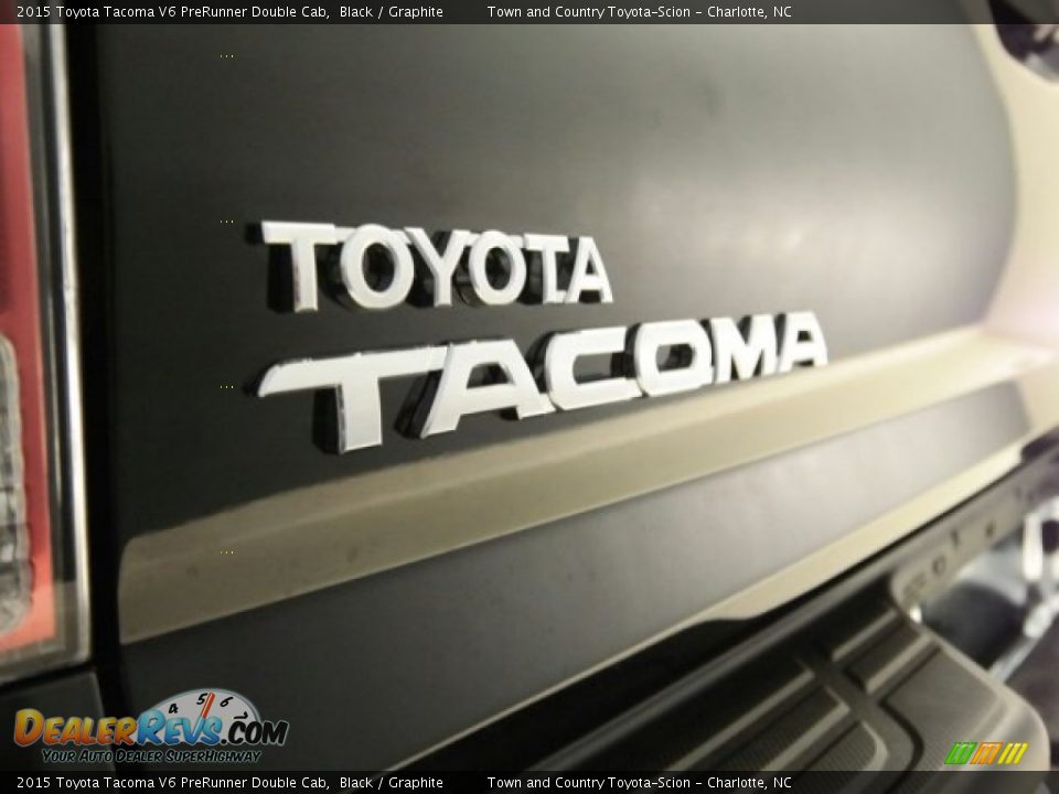 2015 Toyota Tacoma V6 PreRunner Double Cab Black / Graphite Photo #18