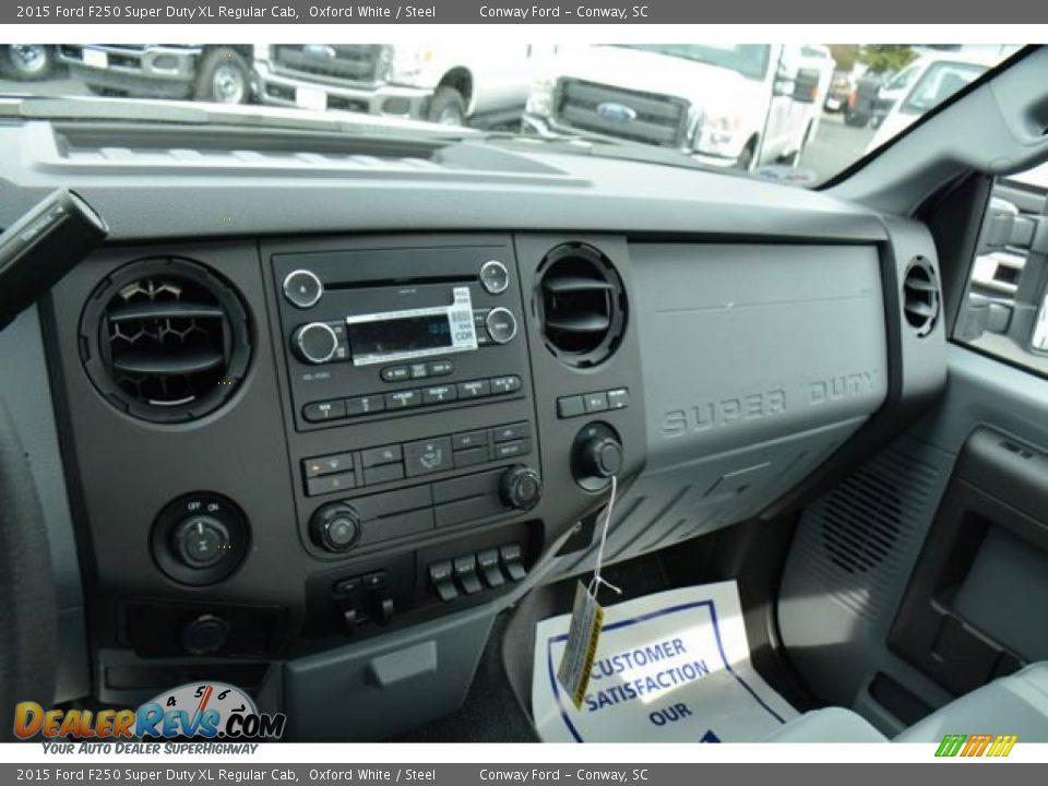 2015 Ford F250 Super Duty XL Regular Cab Oxford White / Steel Photo #17