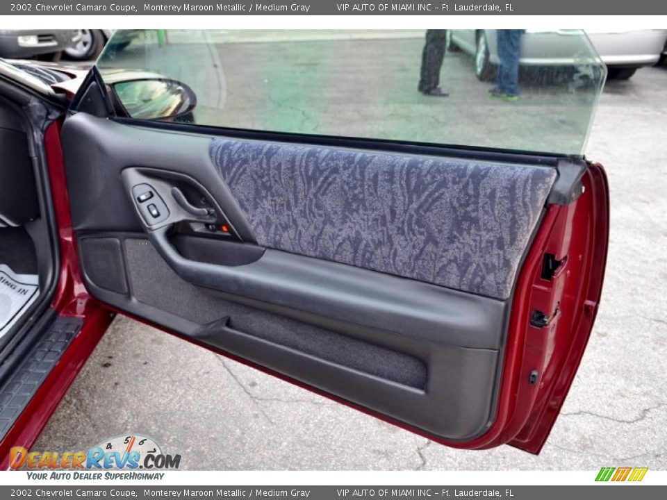 Door Panel of 2002 Chevrolet Camaro Coupe Photo #14