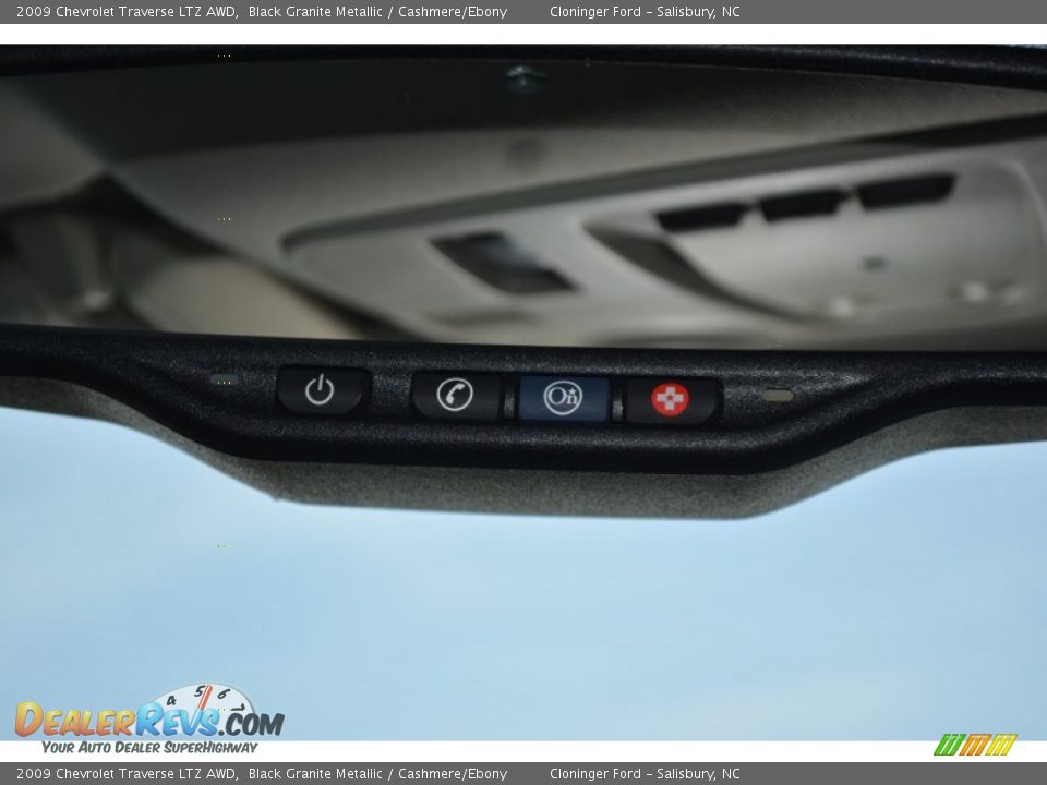 2009 Chevrolet Traverse LTZ AWD Black Granite Metallic / Cashmere/Ebony Photo #27