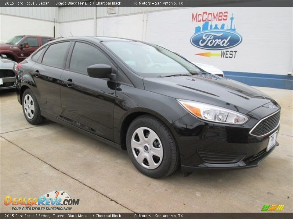 2015 Ford Focus S Sedan Tuxedo Black Metallic / Charcoal Black Photo #1