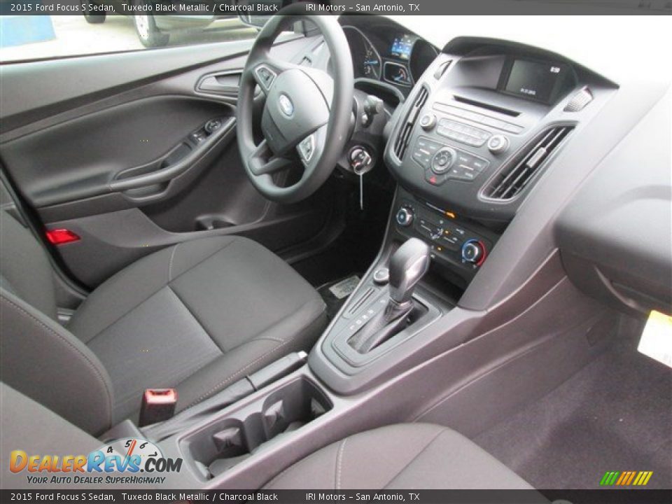 2015 Ford Focus S Sedan Tuxedo Black Metallic / Charcoal Black Photo #13