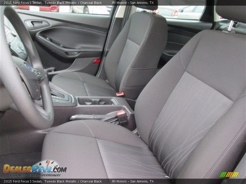 2015 Ford Focus S Sedan Tuxedo Black Metallic / Charcoal Black Photo #18