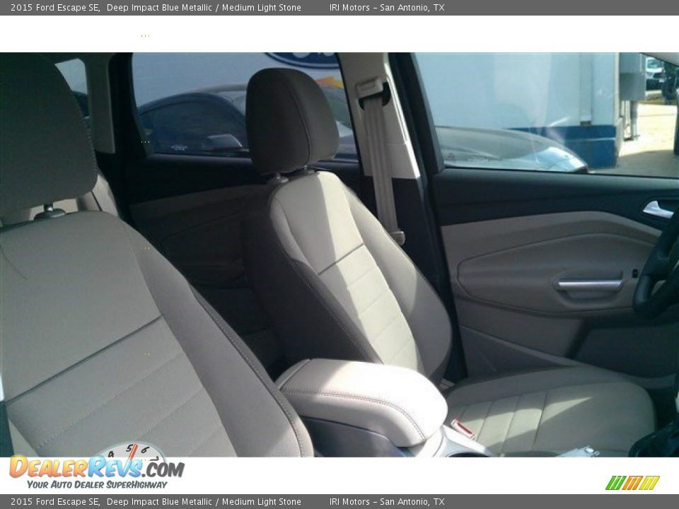 2015 Ford Escape SE Deep Impact Blue Metallic / Medium Light Stone Photo #16