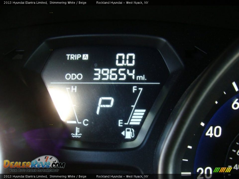2013 Hyundai Elantra Limited Shimmering White / Beige Photo #15