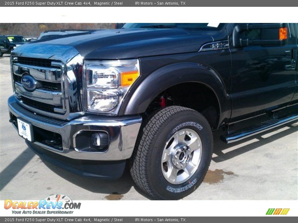 2015 Ford F250 Super Duty XLT Crew Cab 4x4 Magnetic / Steel Photo #8