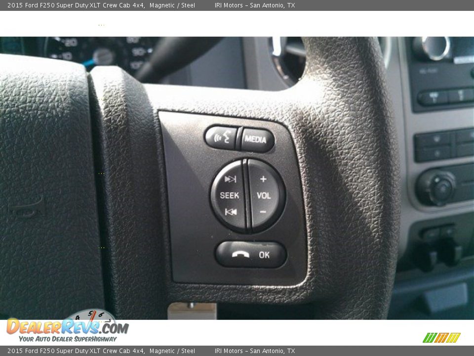 2015 Ford F250 Super Duty XLT Crew Cab 4x4 Magnetic / Steel Photo #36