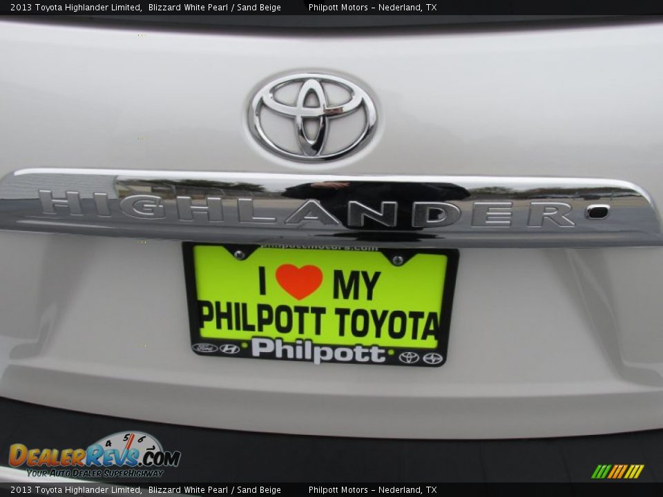 2013 Toyota Highlander Limited Blizzard White Pearl / Sand Beige Photo #13