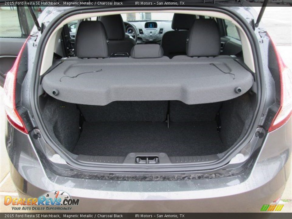 2015 Ford Fiesta SE Hatchback Magnetic Metallic / Charcoal Black Photo #9