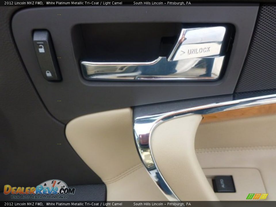 2012 Lincoln MKZ FWD White Platinum Metallic Tri-Coat / Light Camel Photo #8