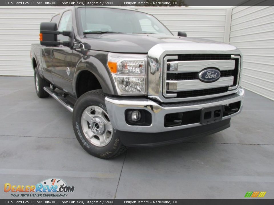 2015 Ford F250 Super Duty XLT Crew Cab 4x4 Magnetic / Steel Photo #2