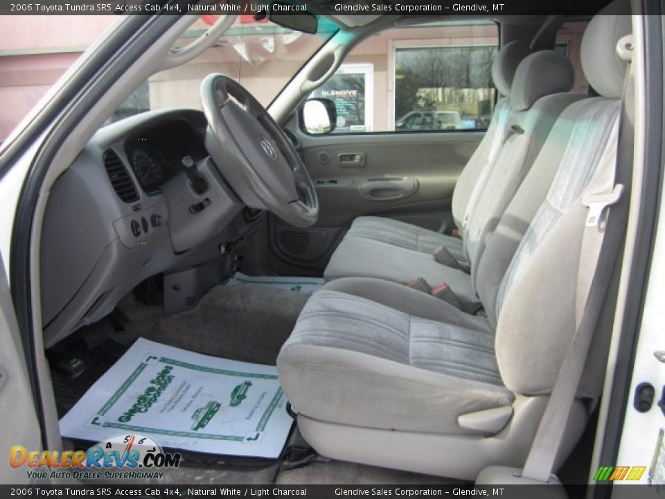 Light Charcoal Interior - 2006 Toyota Tundra SR5 Access Cab 4x4 Photo #10