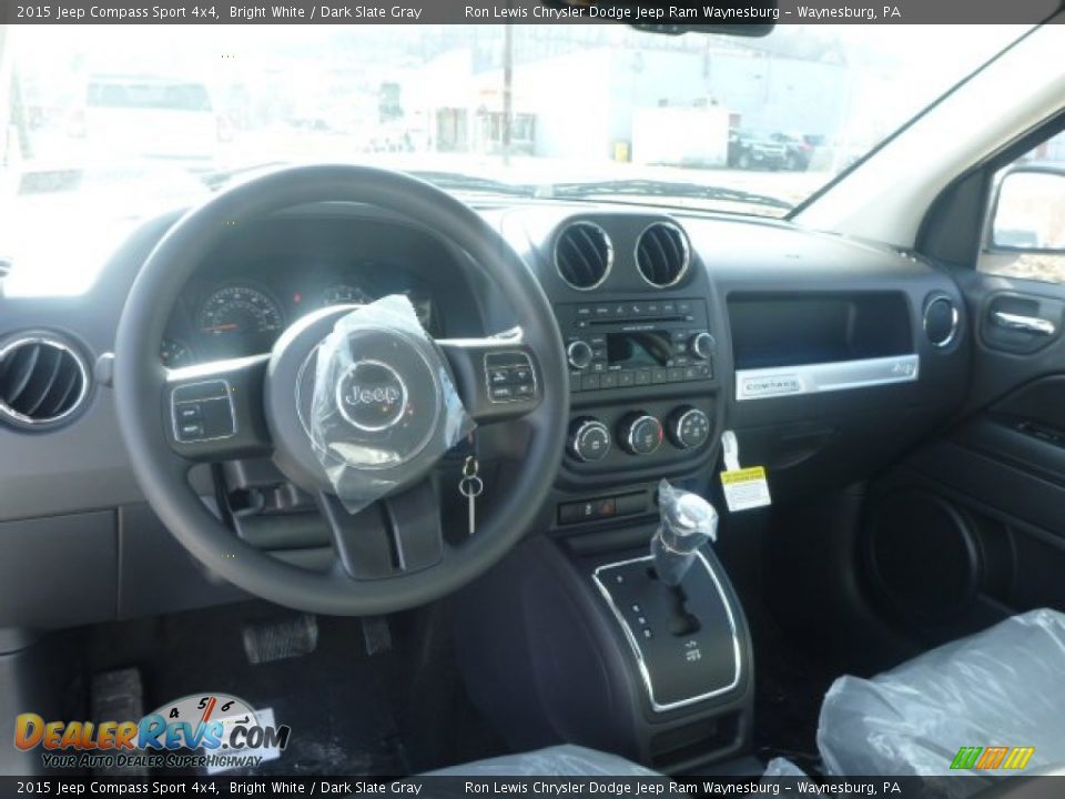 2015 Jeep Compass Sport 4x4 Bright White / Dark Slate Gray Photo #13