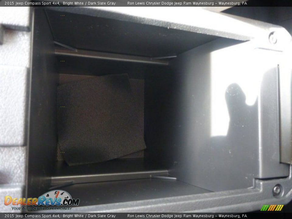 2015 Jeep Compass Sport 4x4 Bright White / Dark Slate Gray Photo #18