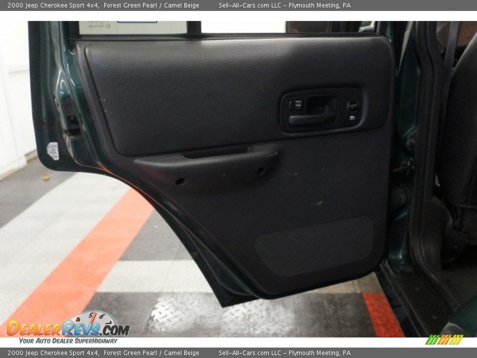 2000 Jeep Cherokee Sport 4x4 Forest Green Pearl / Camel Beige Photo #15
