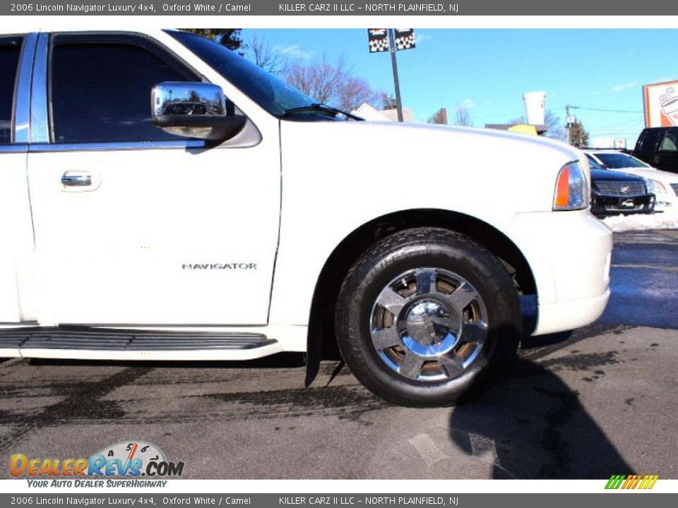 2006 Lincoln Navigator Luxury 4x4 Oxford White / Camel Photo #26