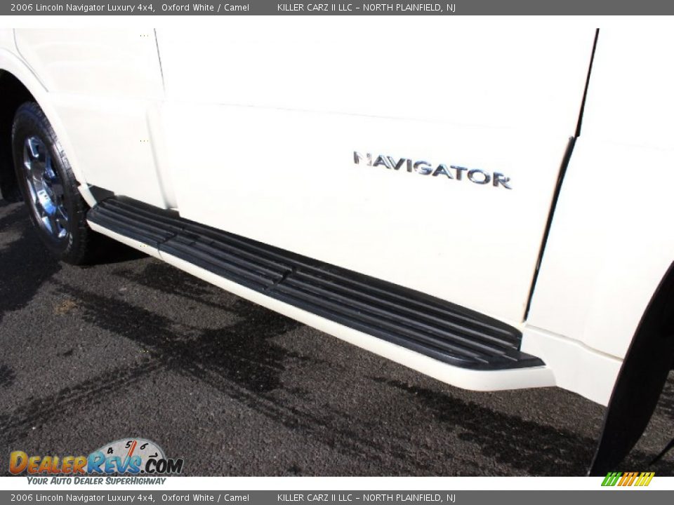 2006 Lincoln Navigator Luxury 4x4 Oxford White / Camel Photo #27