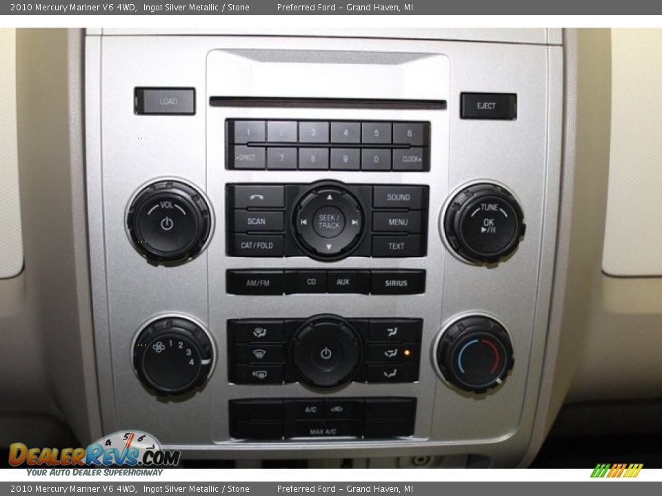 Controls of 2010 Mercury Mariner V6 4WD Photo #31