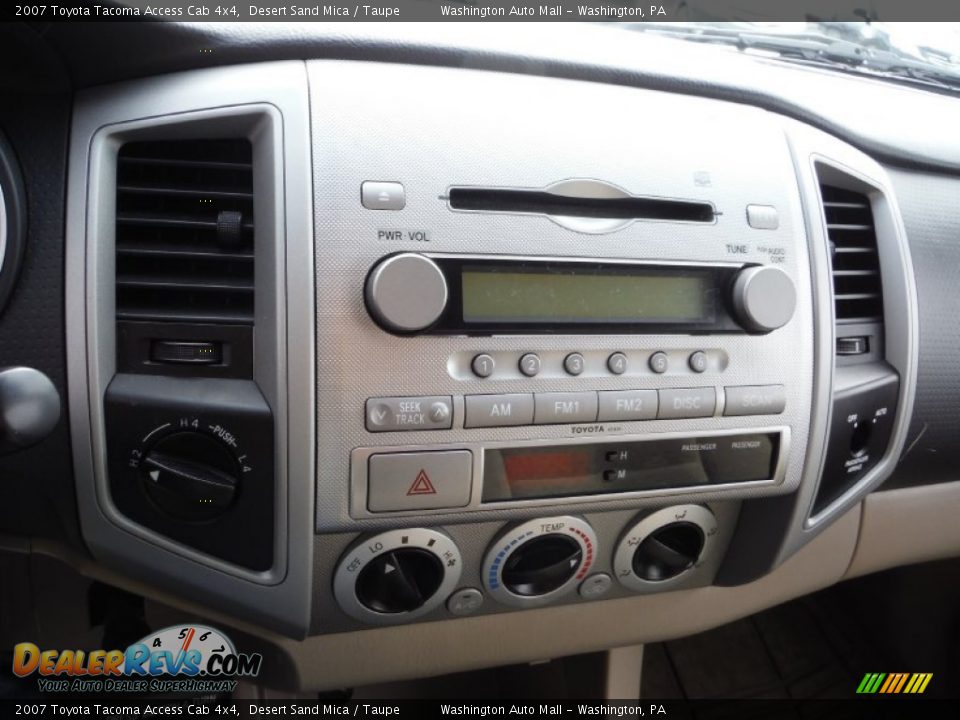 2007 Toyota Tacoma Access Cab 4x4 Desert Sand Mica / Taupe Photo #16