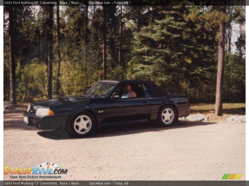 1993 Ford Mustang GT Convertible Black / Black Photo #1
