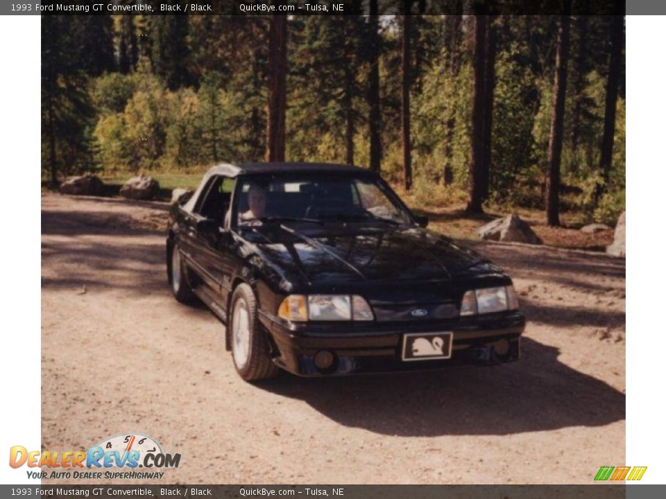 1993 Ford Mustang GT Convertible Black / Black Photo #2