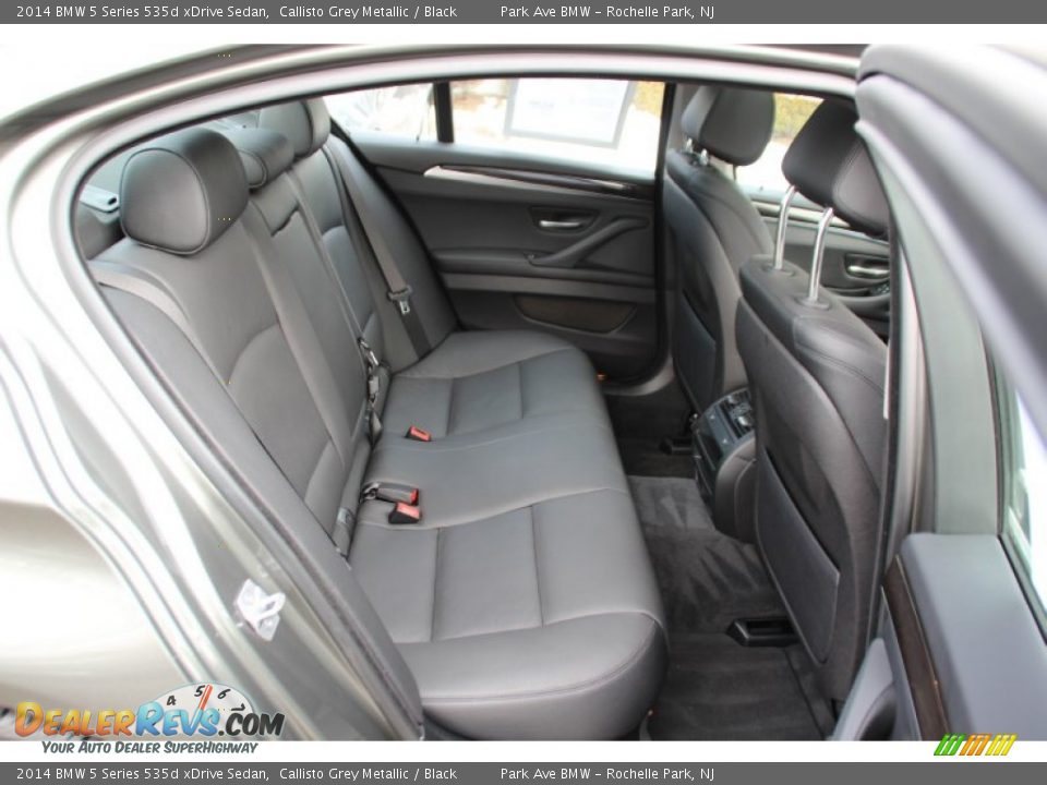 Rear Seat of 2014 BMW 5 Series 535d xDrive Sedan Photo #26