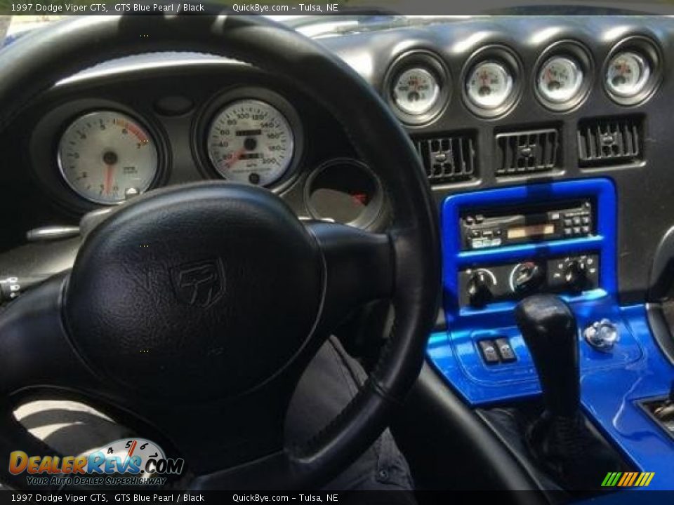 1997 Dodge Viper GTS GTS Blue Pearl / Black Photo #4