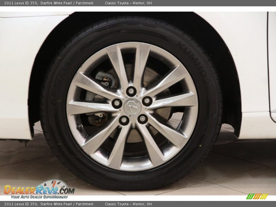 2011 Lexus ES 350 Starfire White Pearl / Parchment Photo #31