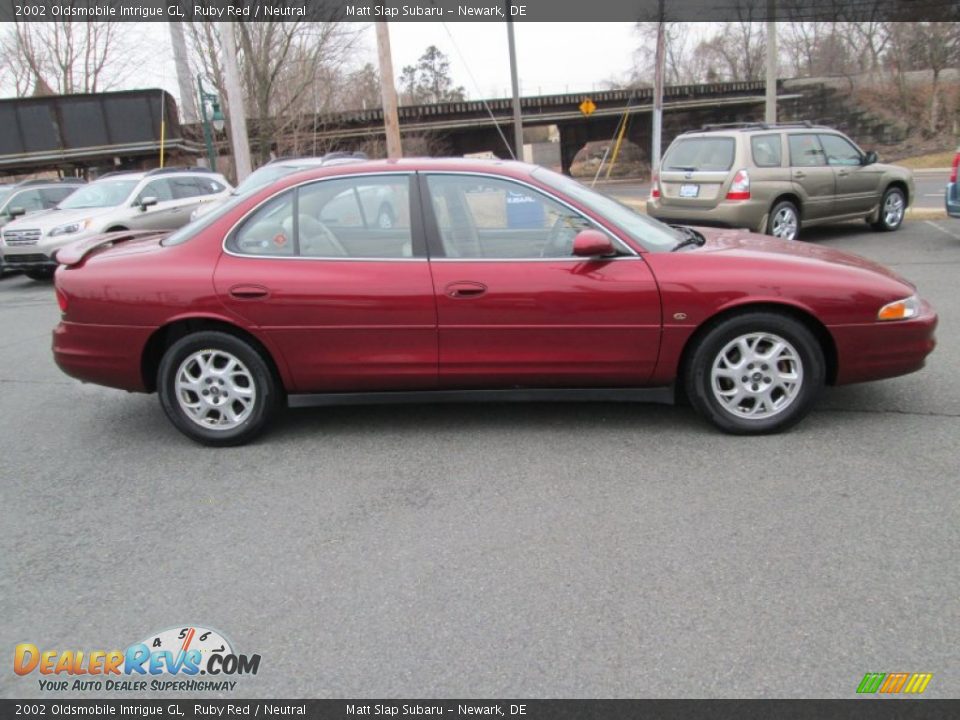 2002 Oldsmobile Intrigue GL Ruby Red / Neutral Photo #5