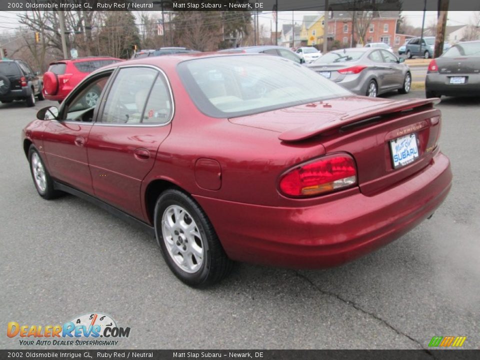 2002 Oldsmobile Intrigue GL Ruby Red / Neutral Photo #8