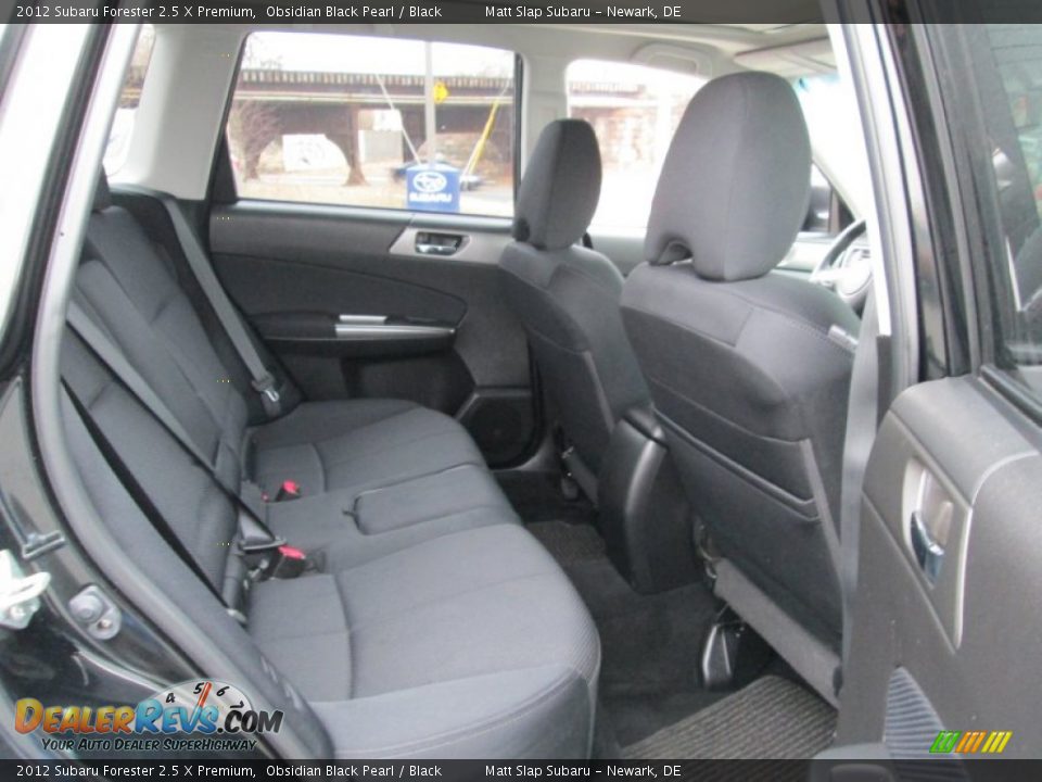 2012 Subaru Forester 2.5 X Premium Obsidian Black Pearl / Black Photo #18