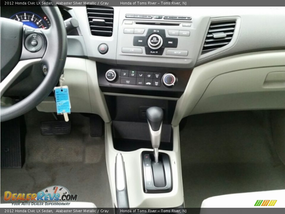 2012 Honda Civic LX Sedan Alabaster Silver Metallic / Gray Photo #13