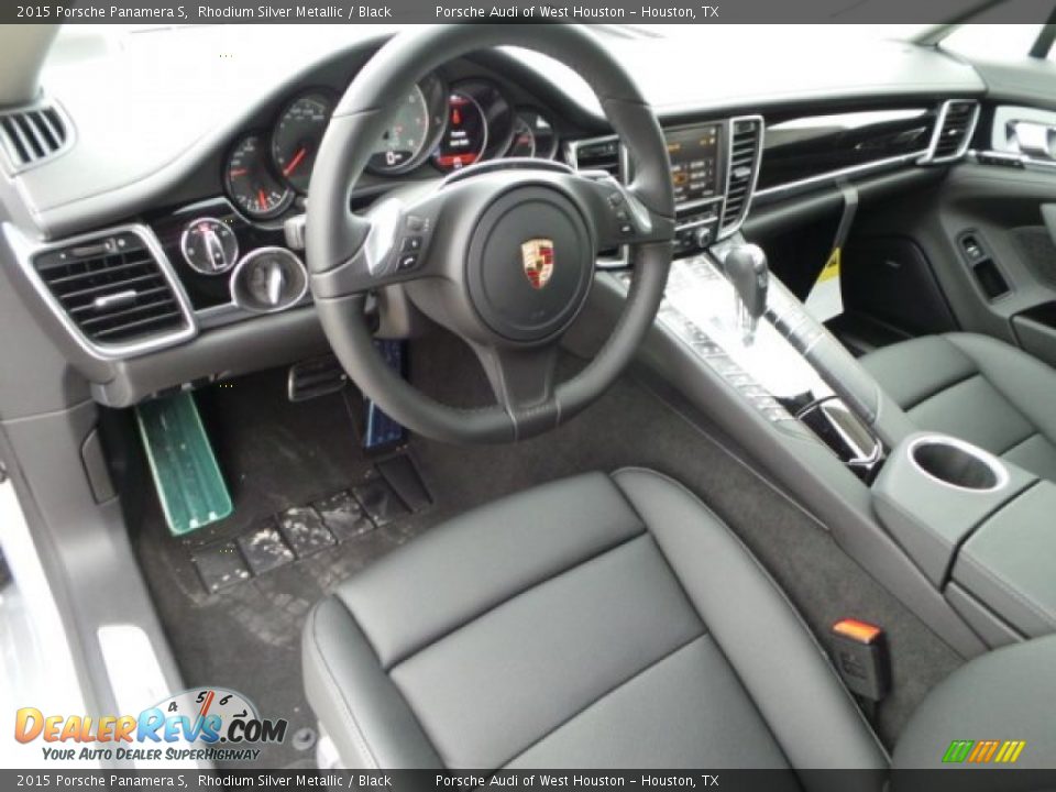 Black Interior - 2015 Porsche Panamera S Photo #11