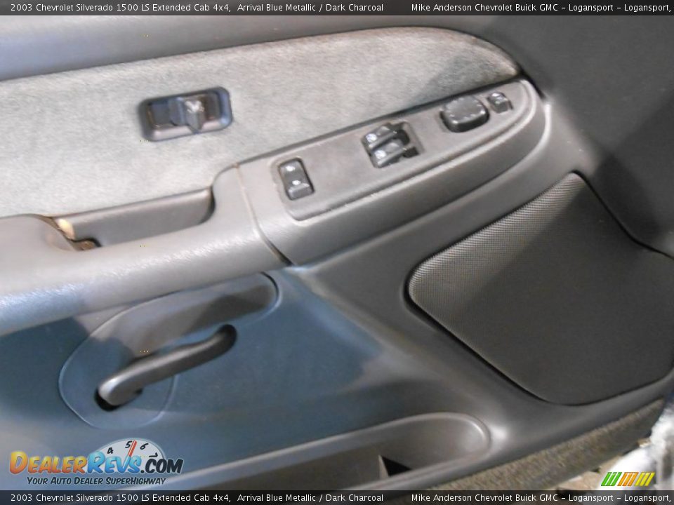 2003 Chevrolet Silverado 1500 LS Extended Cab 4x4 Arrival Blue Metallic / Dark Charcoal Photo #7