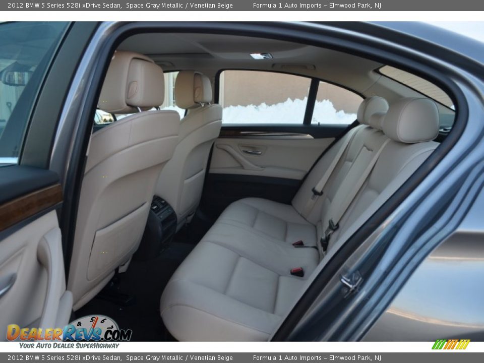 2012 BMW 5 Series 528i xDrive Sedan Space Gray Metallic / Venetian Beige Photo #12