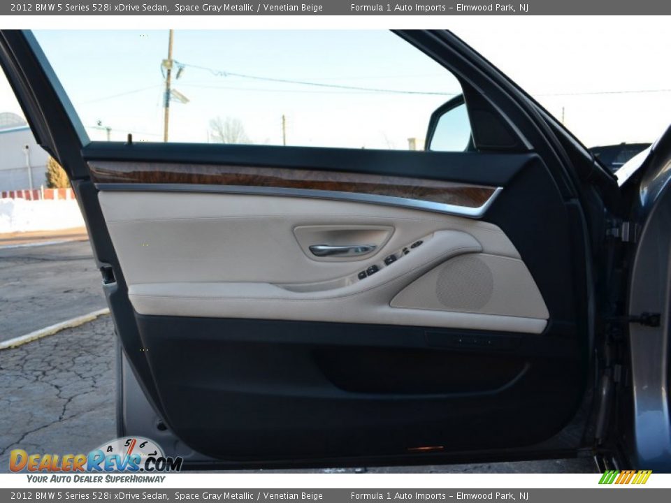 2012 BMW 5 Series 528i xDrive Sedan Space Gray Metallic / Venetian Beige Photo #20