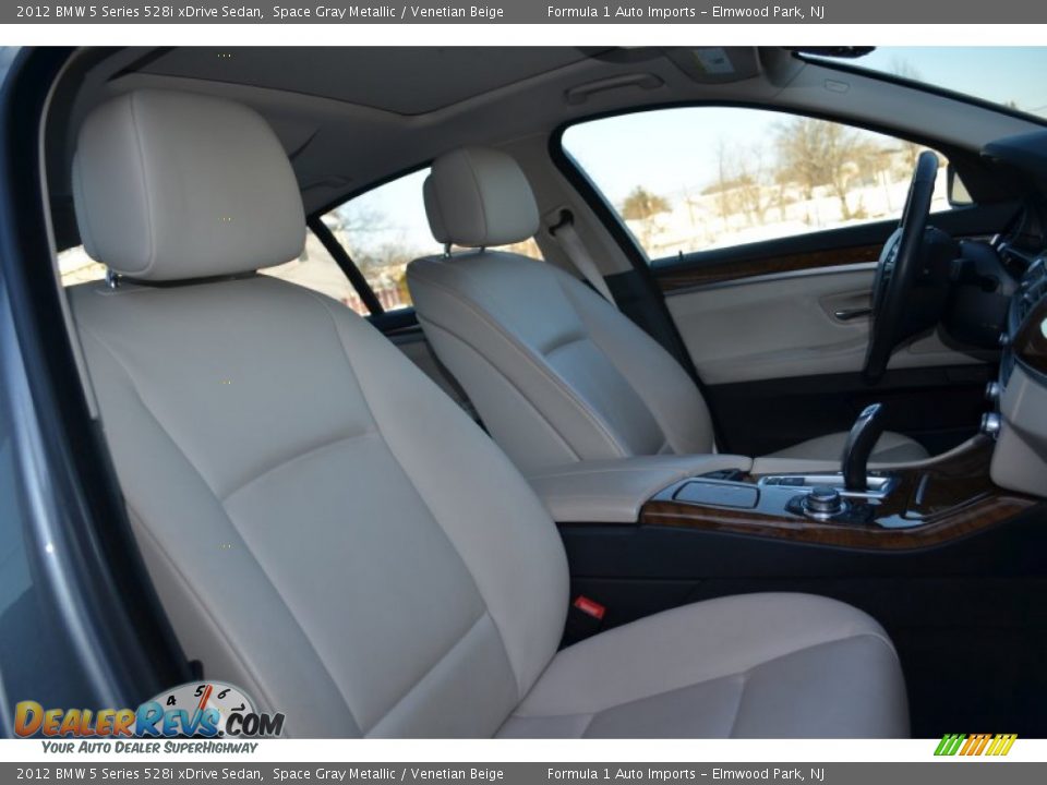 2012 BMW 5 Series 528i xDrive Sedan Space Gray Metallic / Venetian Beige Photo #24
