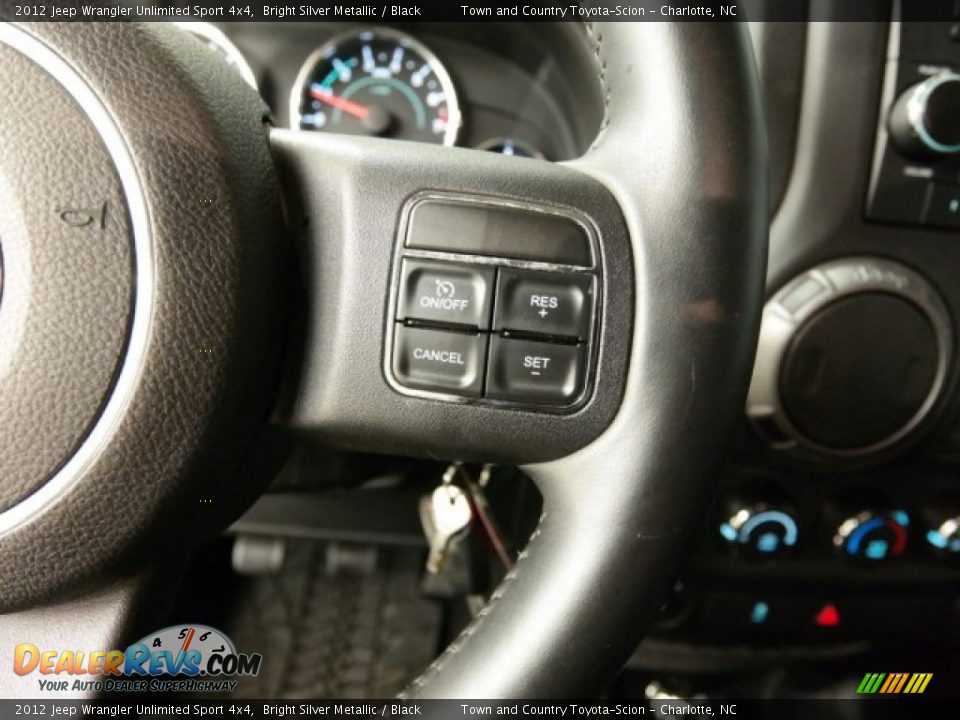 2012 Jeep Wrangler Unlimited Sport 4x4 Bright Silver Metallic / Black Photo #32
