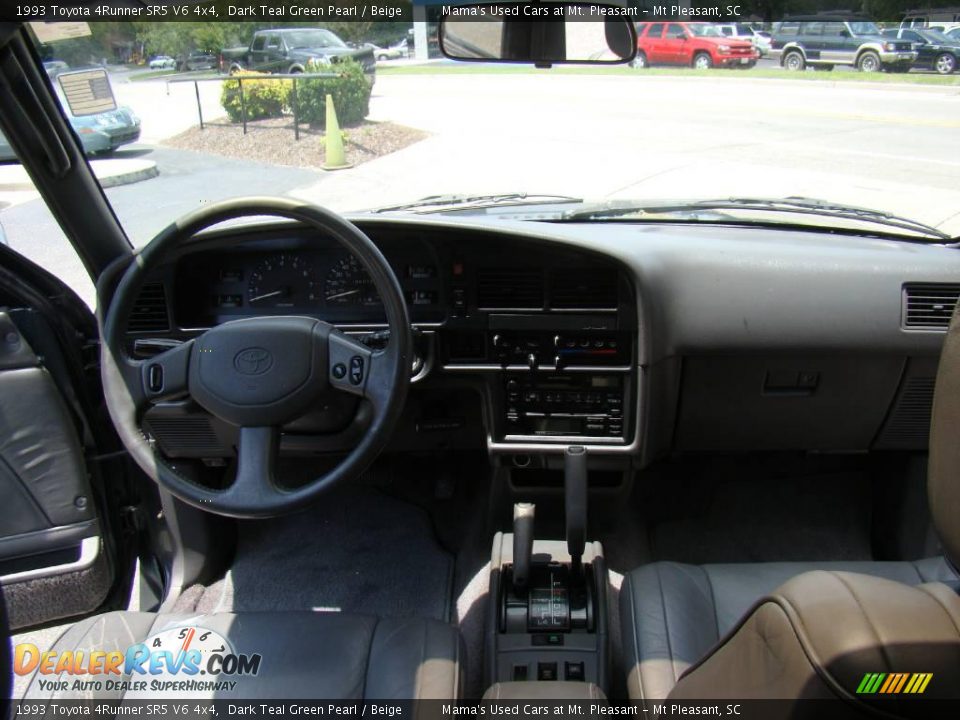 1993 Toyota 4Runner SR5 V6 4x4 Dark Teal Green Pearl / Beige Photo #13