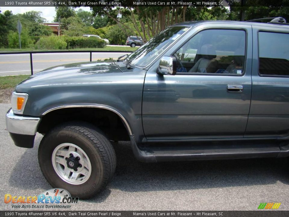 1993 Toyota 4Runner SR5 V6 4x4 Dark Teal Green Pearl / Beige Photo #23