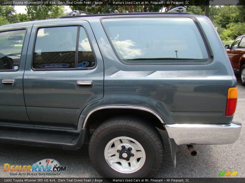 1993 Toyota 4Runner SR5 V6 4x4 Dark Teal Green Pearl / Beige Photo #24