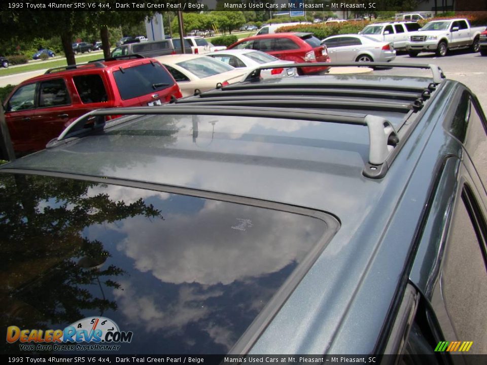 1993 Toyota 4Runner SR5 V6 4x4 Dark Teal Green Pearl / Beige Photo #30
