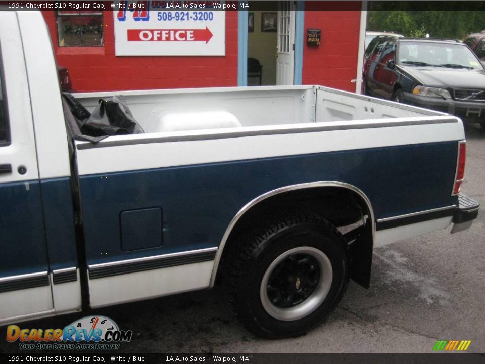 1991 Chevrolet S10 Regular Cab White / Blue Photo #9