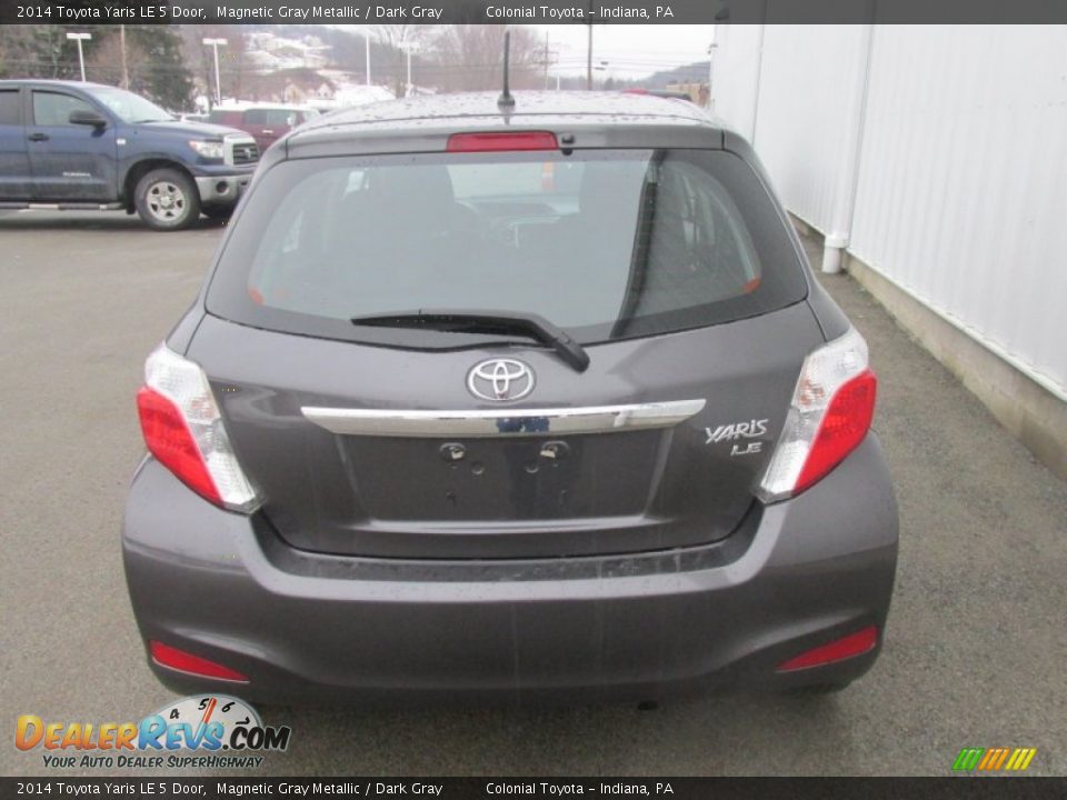 2014 Toyota Yaris LE 5 Door Magnetic Gray Metallic / Dark Gray Photo #5