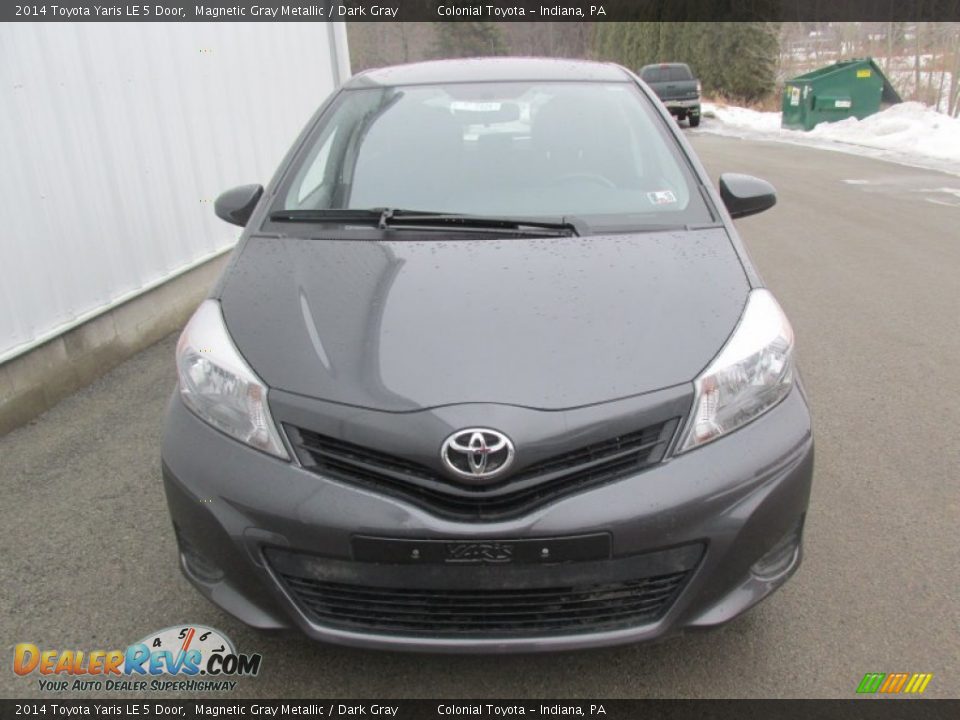 2014 Toyota Yaris LE 5 Door Magnetic Gray Metallic / Dark Gray Photo #9