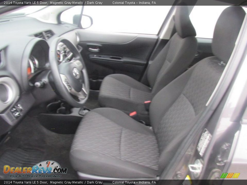 2014 Toyota Yaris LE 5 Door Magnetic Gray Metallic / Dark Gray Photo #13
