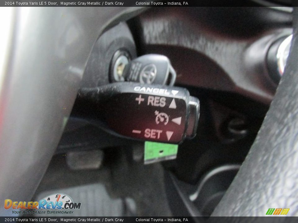 2014 Toyota Yaris LE 5 Door Magnetic Gray Metallic / Dark Gray Photo #18