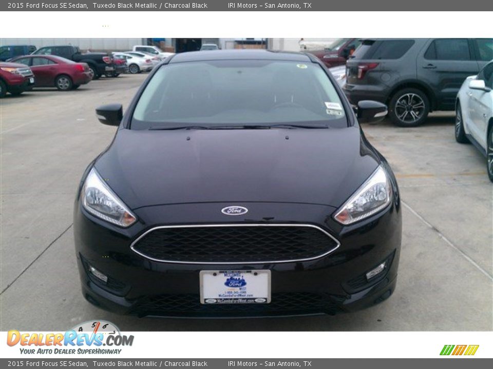 2015 Ford Focus SE Sedan Tuxedo Black Metallic / Charcoal Black Photo #4